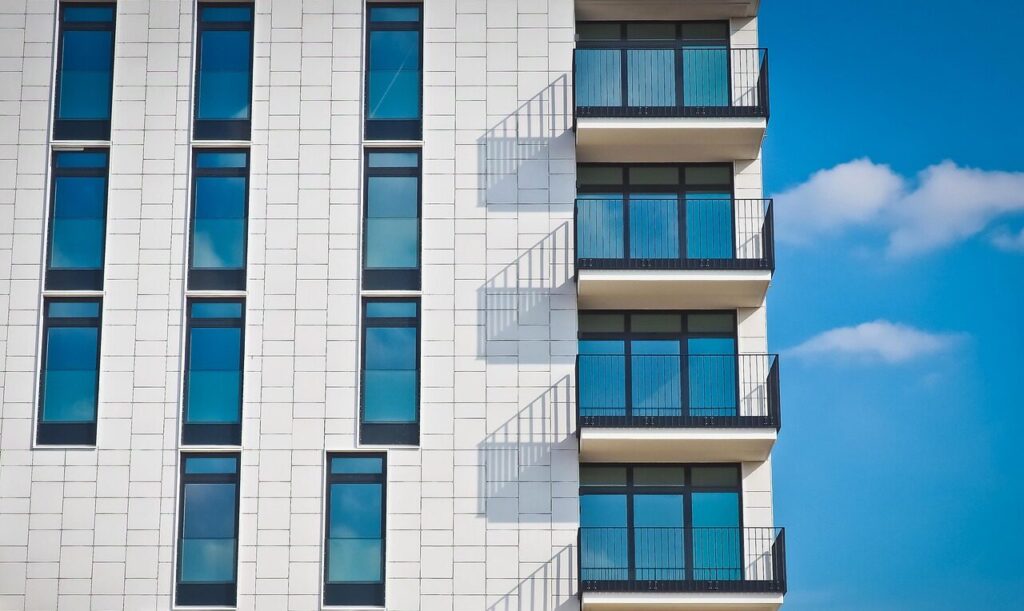architecture, reside, facade, building, house, window, property, balcony, skyscraper, city, modern, home decor, house facade, dusseldorf, living room, downtown, housewall, urban, construction, design, building, building, building, building, building, house, house, house, property, balcony, construction, construction, construction